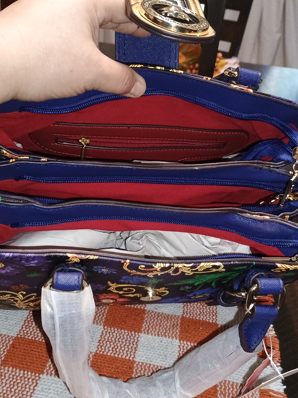 Lady Sky Tote - Picture 6 of 6